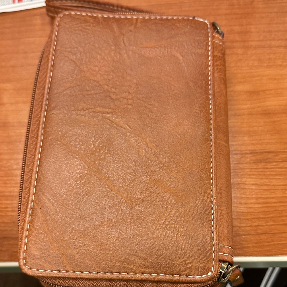 B.O.C. Patriotic Brown and Red Wallet - Picture 5 of 5
